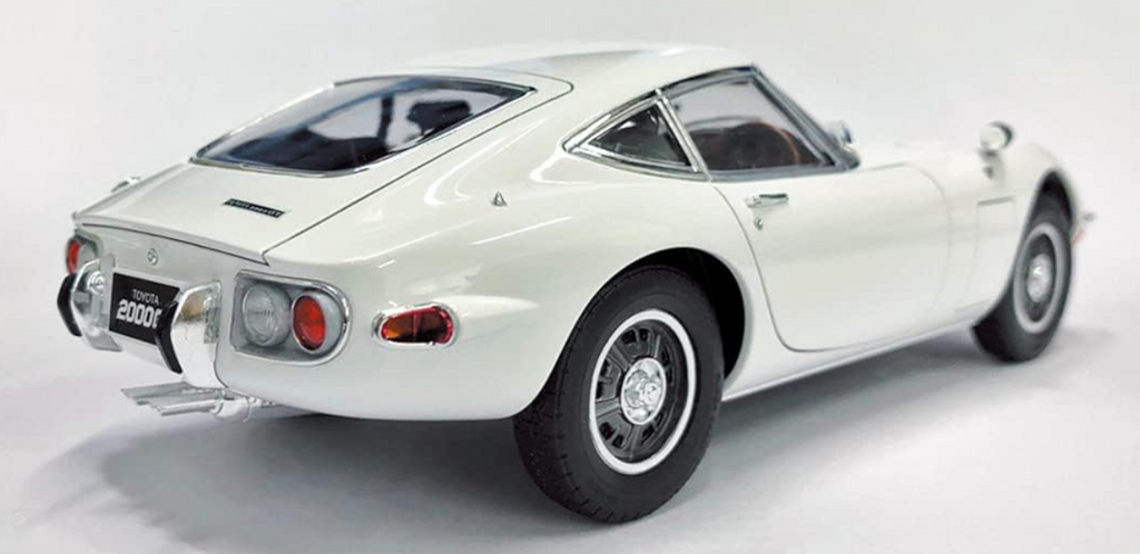 AOSHIMA 1/24 The Model Car No.1 Toyota MF10 2000GT 1969 - JDM Classic Sports Car Model Kit