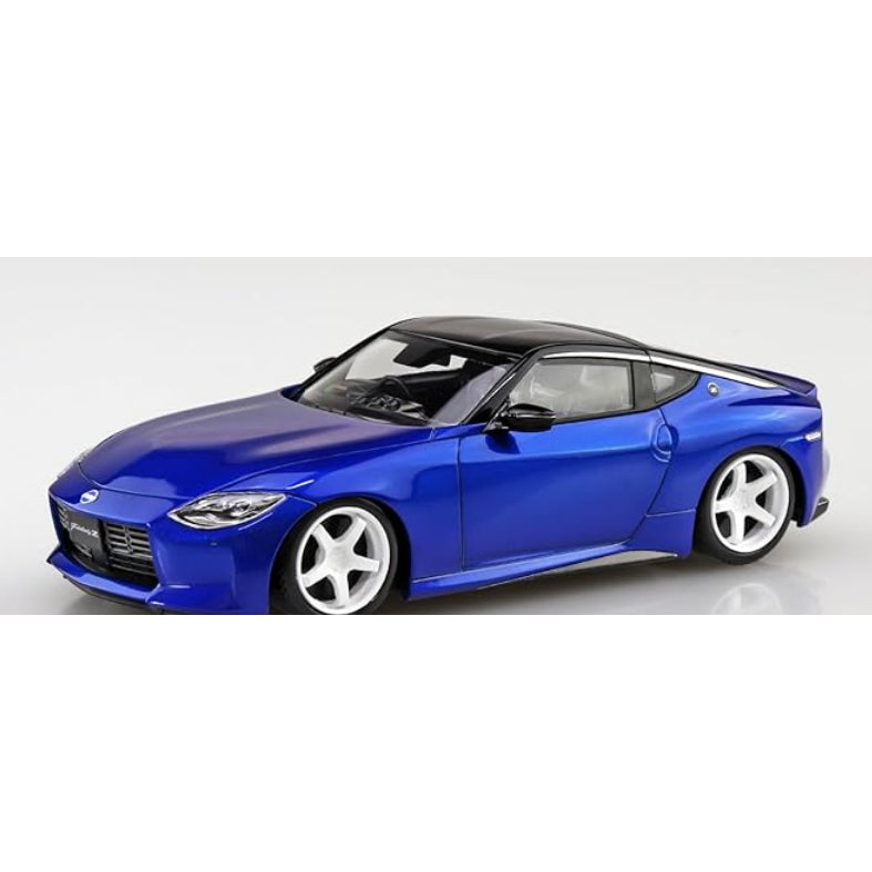 Aoshima 1/32 Nissan RZ34 Fairlady Z | Seiran Blue - Pre-Painted Snap-Fit Model Kit - JDM Authentic - Made in Japan